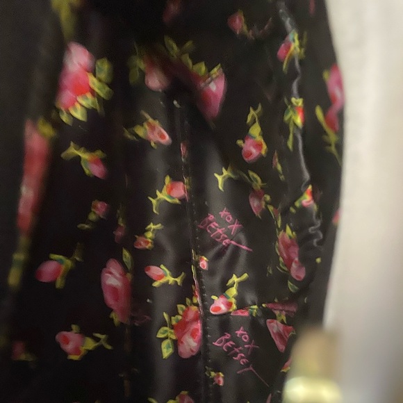 Betsey Johnson Chic small handbag - Picture 3 of 10